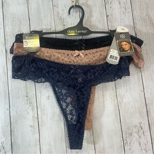 Daisy Fuentes Mid-Rise Minimal Coverage Hipster Lace Thong NEW 3X